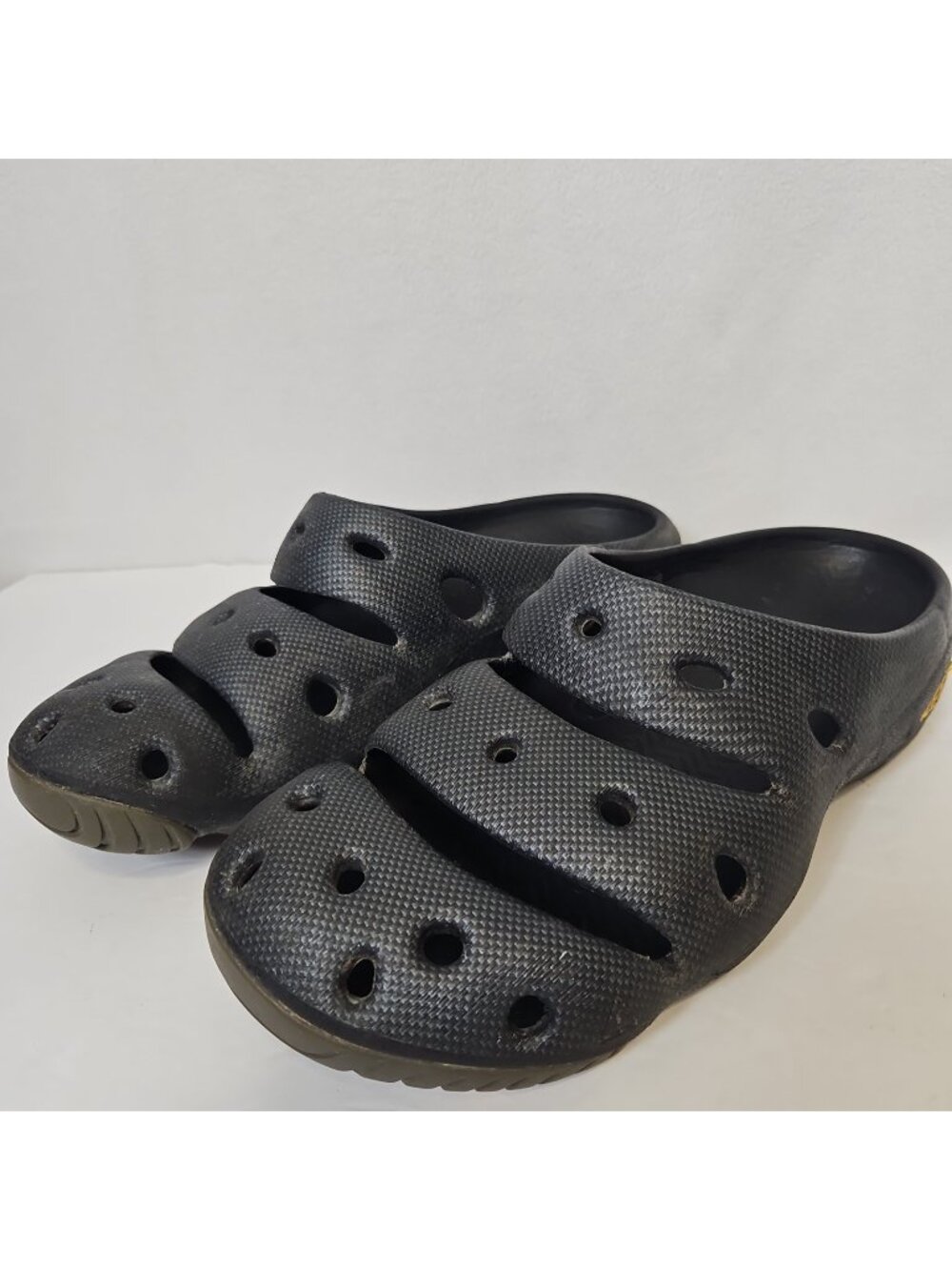 KEEN Yogui Arts Clog Sandals Slip On Shoes Mens Size 12M Graphite Lightweight